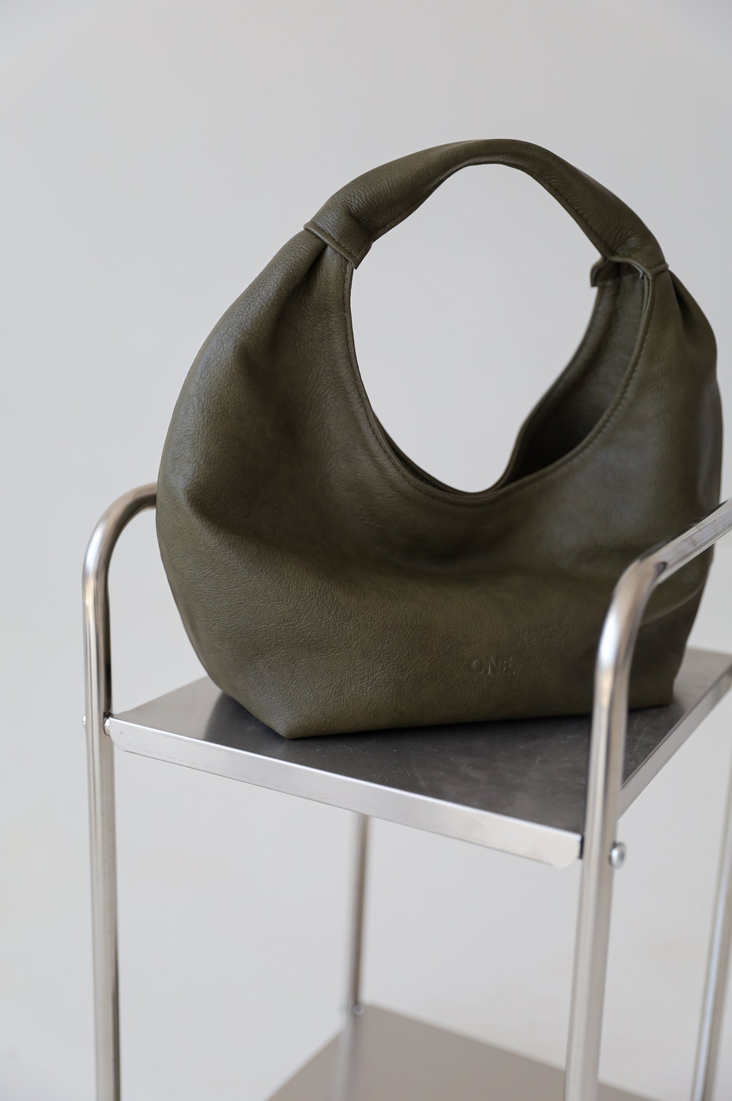 ONE. hase midi dirty pistachio