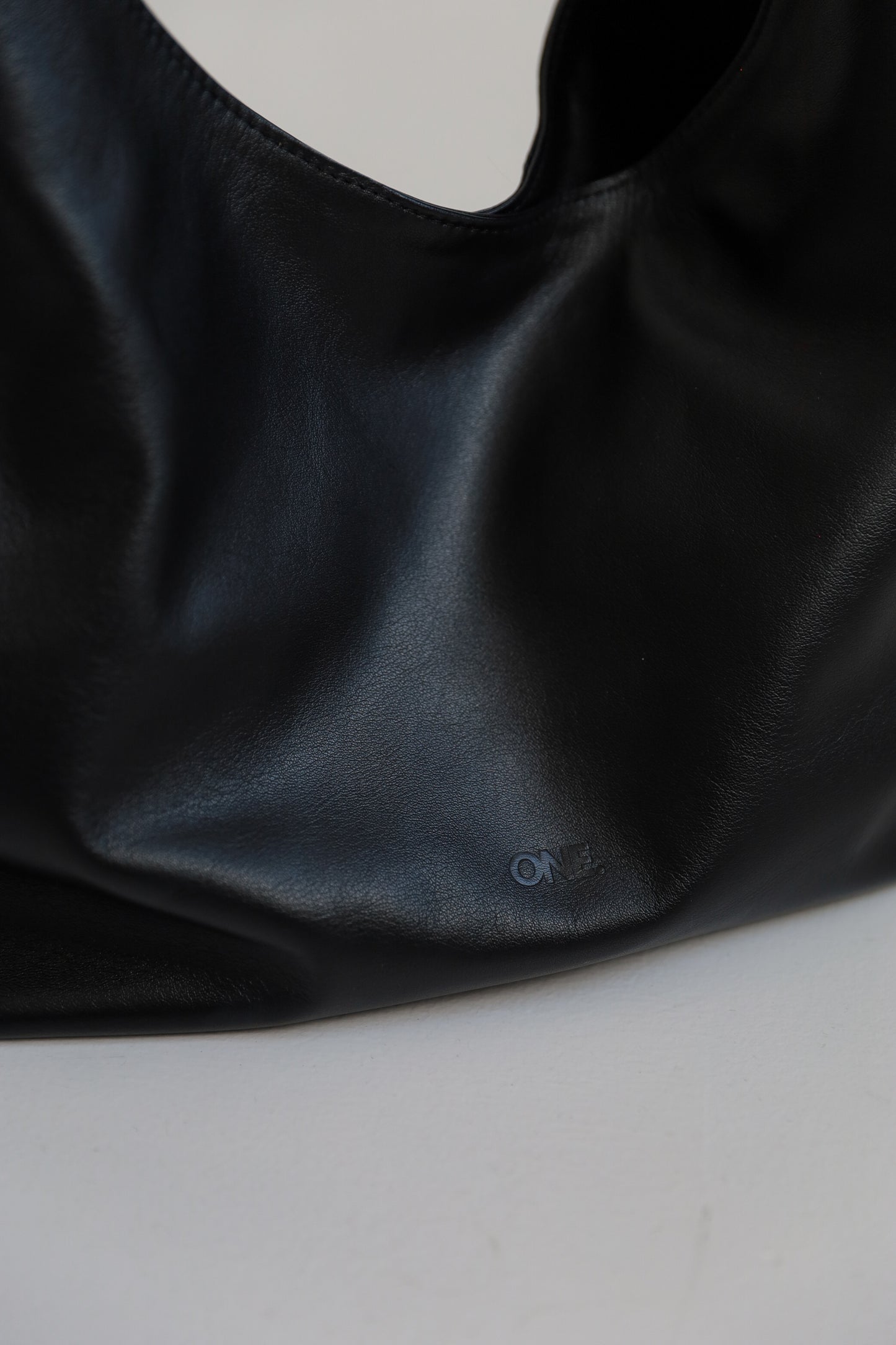 ONE. HASE maxi black