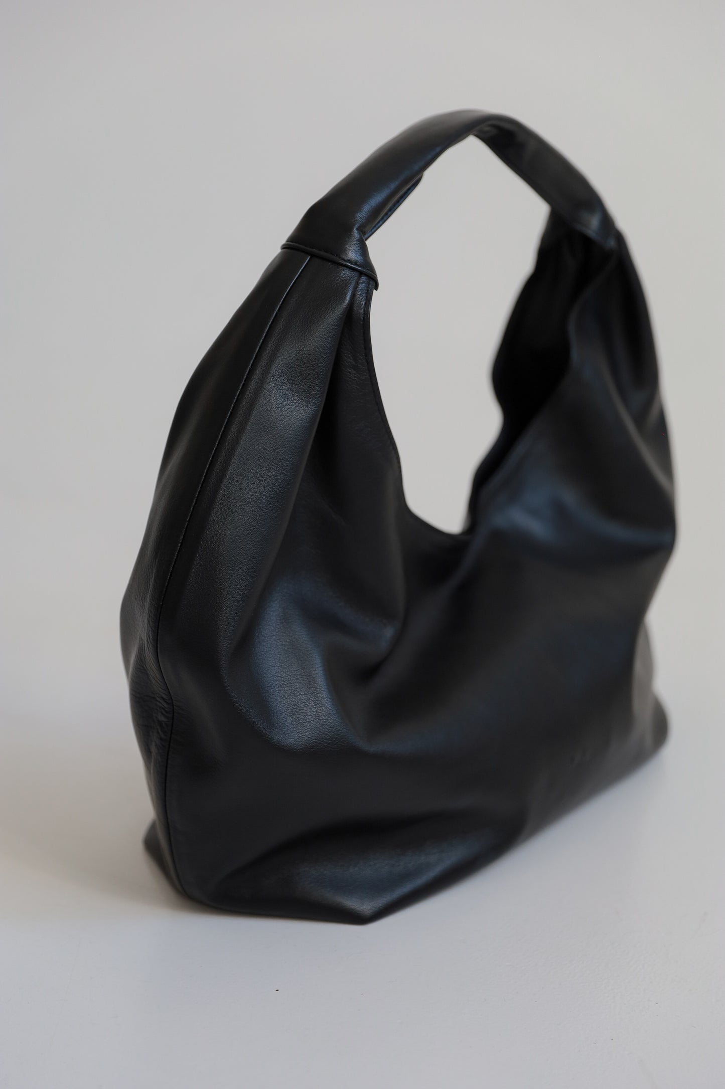 ONE. HASE maxi black