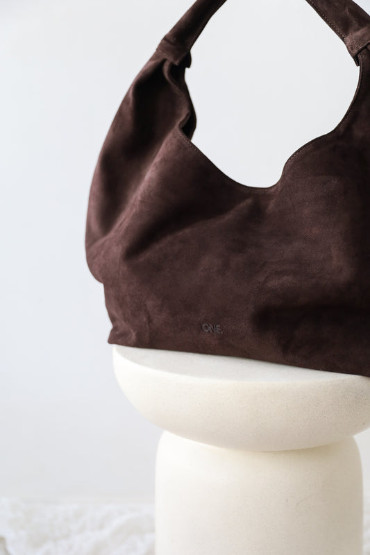 ONE. HASE maxi suede brown