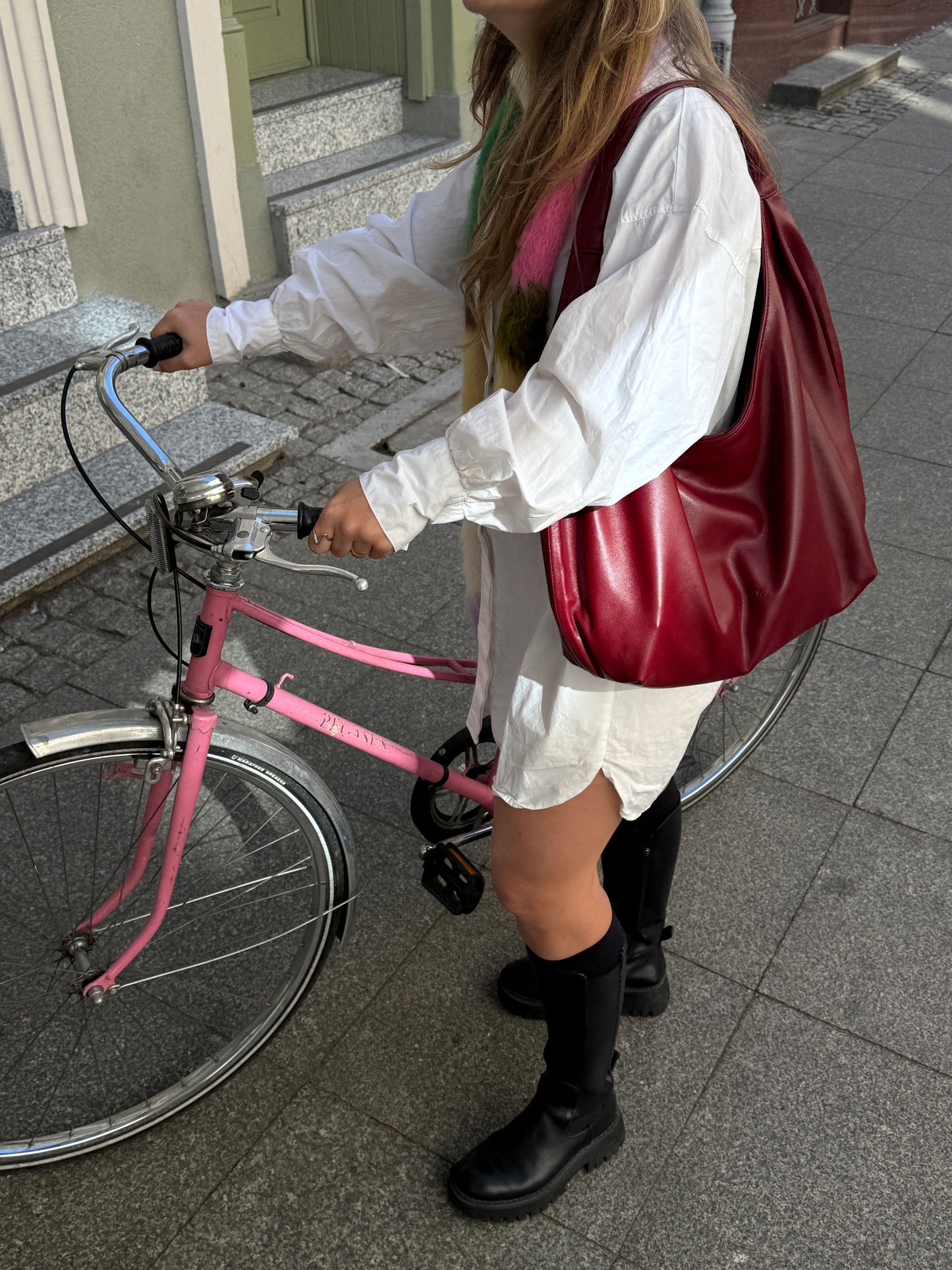 ONE. HASE maxi vin rouge